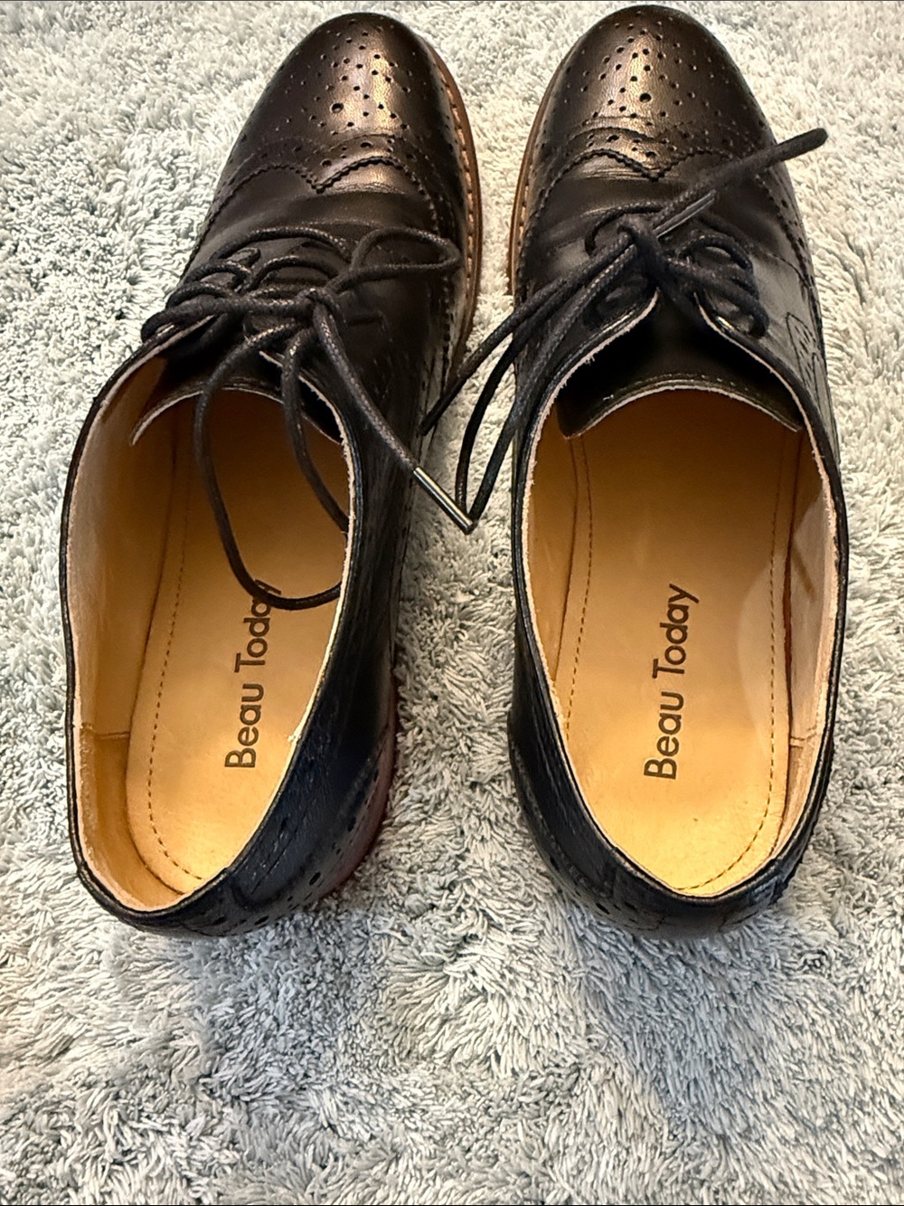 Women’s Classic Oxford Brogue Wingtip Leather Shoes - Picture 6 of 7